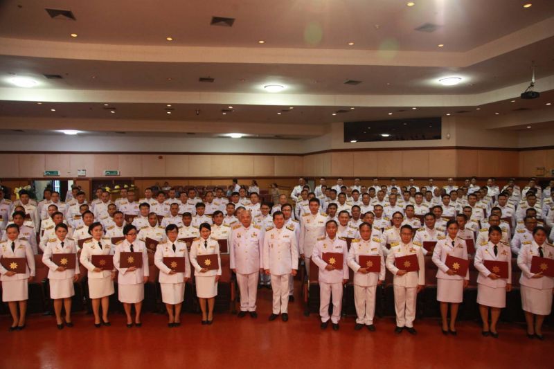 ‘มท.2’ให้โอวาท นอภ.ใหม่ ย้ำ’ยึดคุณธรรม-ดูแลทุกข์สุขปชช.’