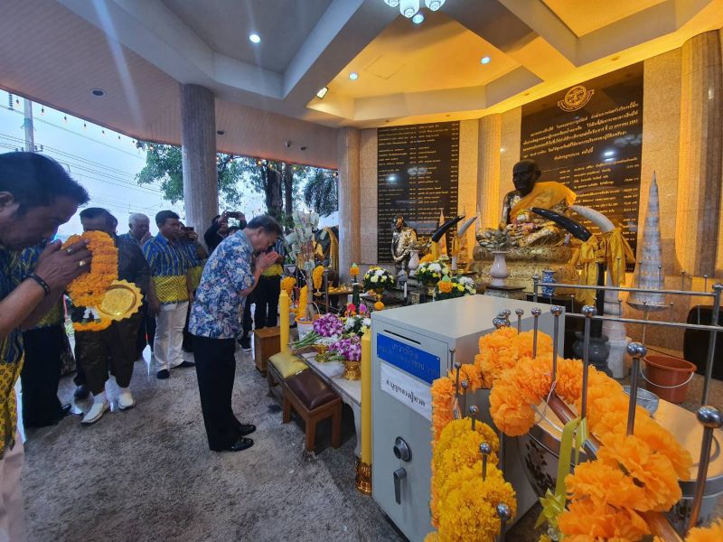 ‘ชวน’ เปิดงาน ‘สารทเดือนสิบ’ ครั้งที่ 21