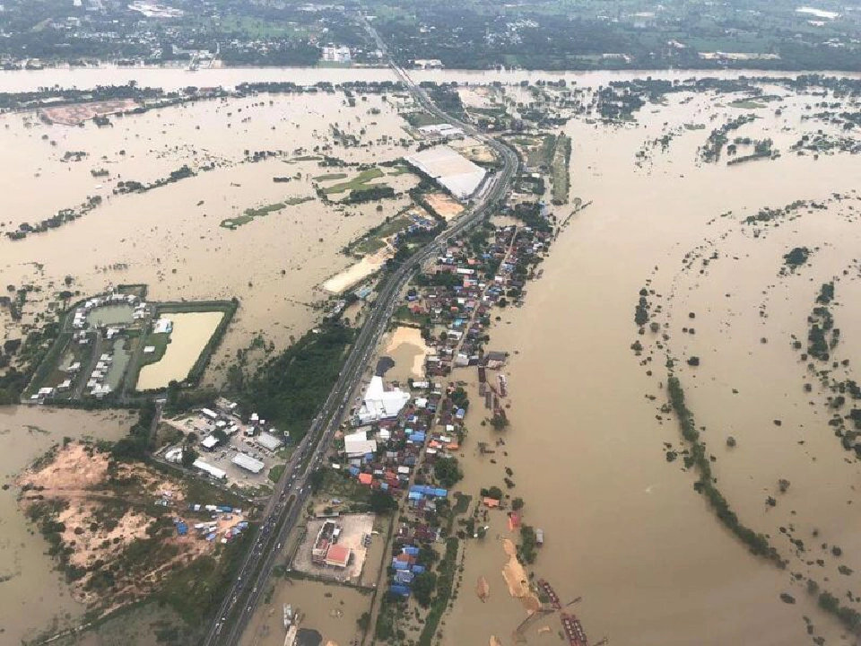 เฮ! ปล่อยกู้ปลอดดอกเบี้ยยืดชำระหนี้ช่วยน้ำท่วม