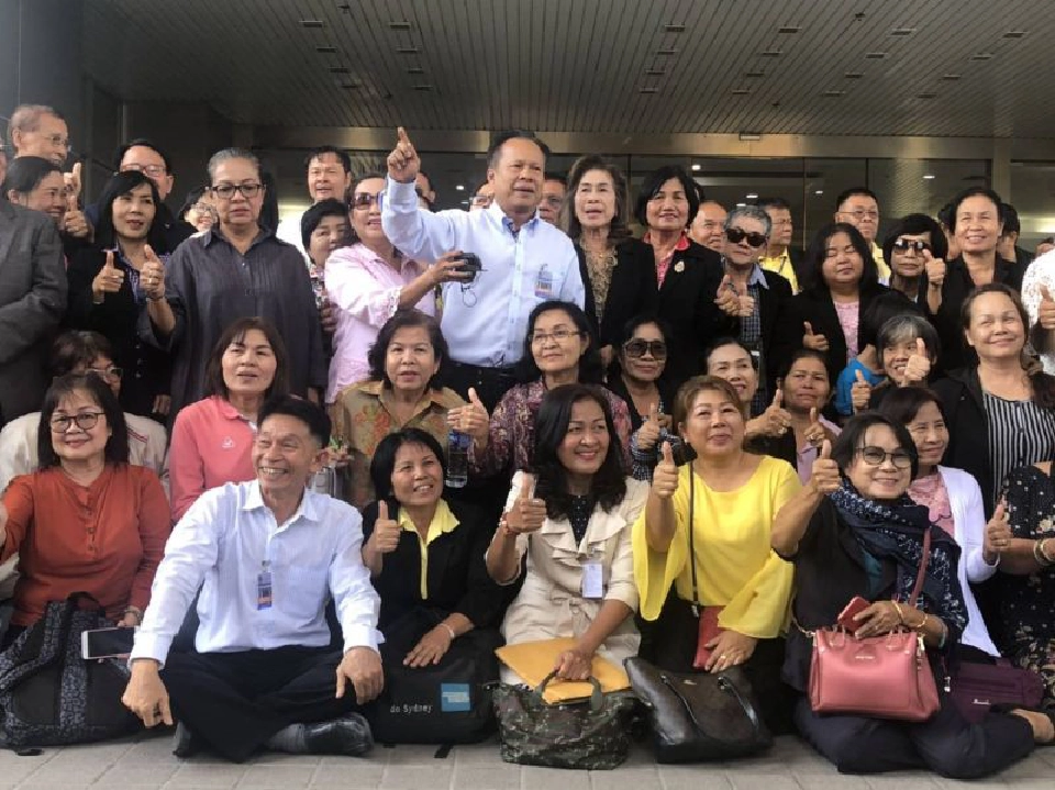 ครูกว่า2,000 คนเฮ! ศาลสั่งห้าม ศธ.หักเงินเดือนใช้หนี้