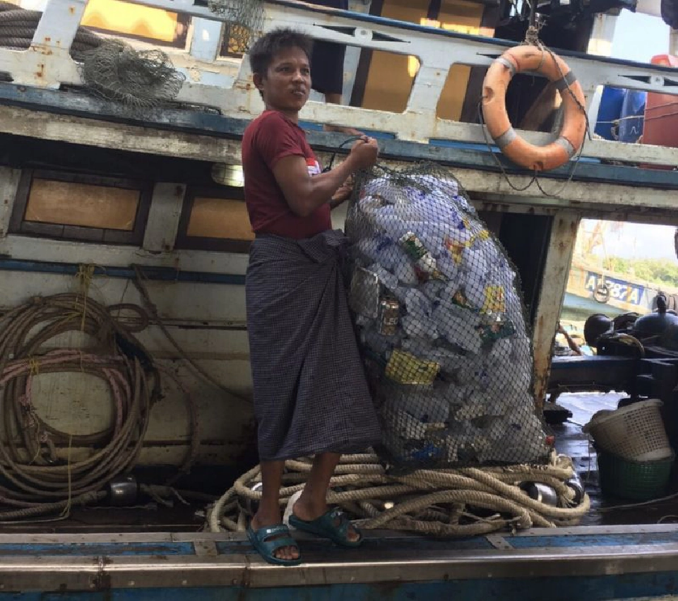 สุดปัง!! ประมงเคลียร์มหาสมุทร