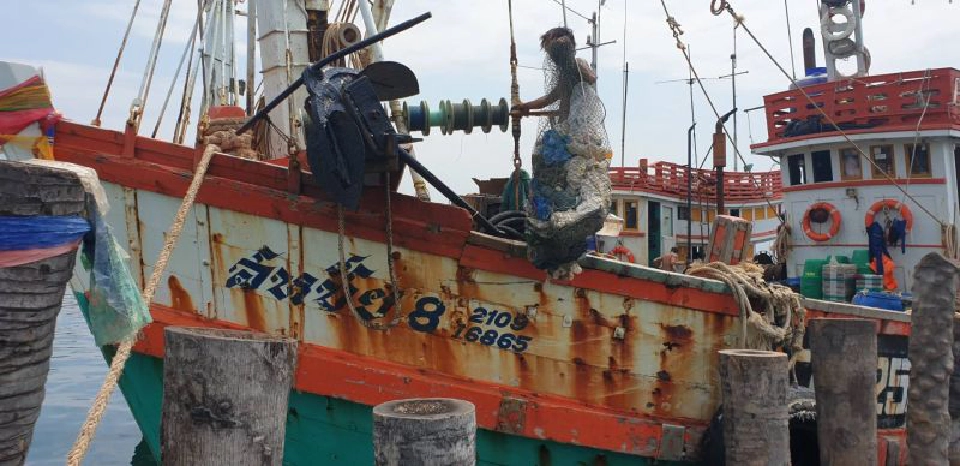 สุดปัง!! ประมงเคลียร์มหาสมุทร