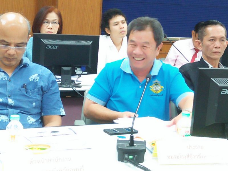 ชาวนาลพบุรีร้องยี้ ‘กข79’