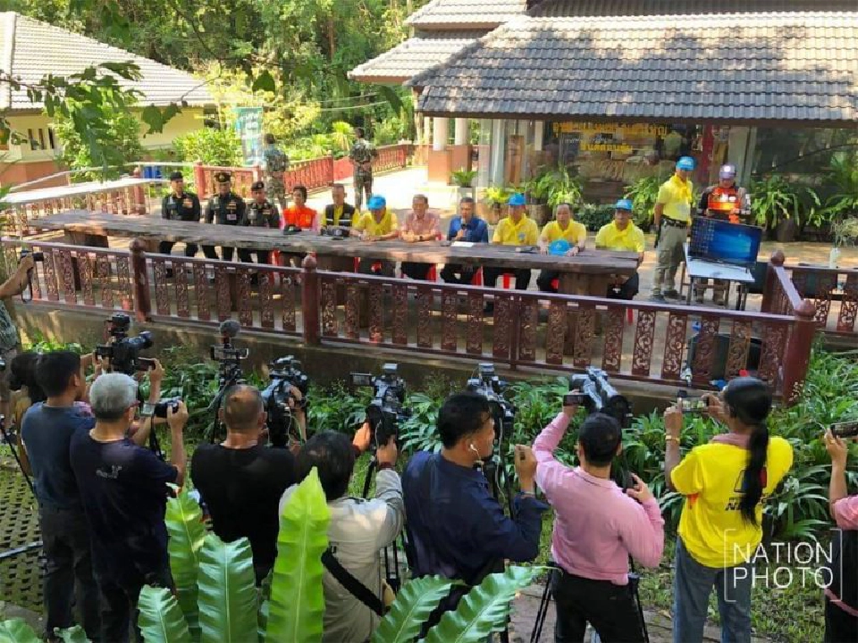 เศร้าอีก ช้างป่าตกเหวนรกตายเพิ่มเป็น 11 ตัว