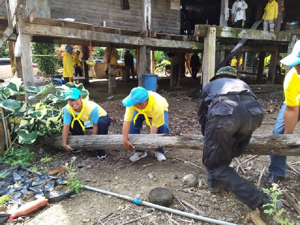 จิตอาสารวมพลซ่อมบ้านคุณยาย 5 แผ่นดิน