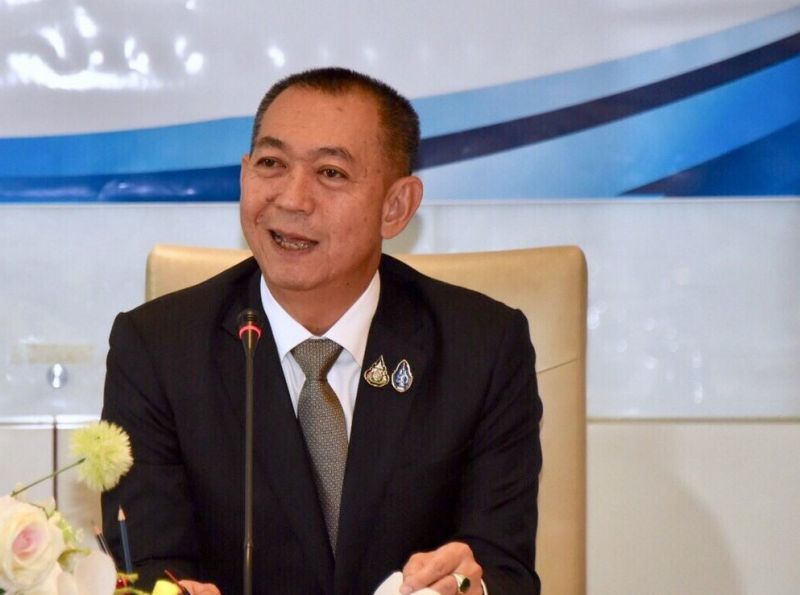 เฉลิมชัย ศรีอ่อน 