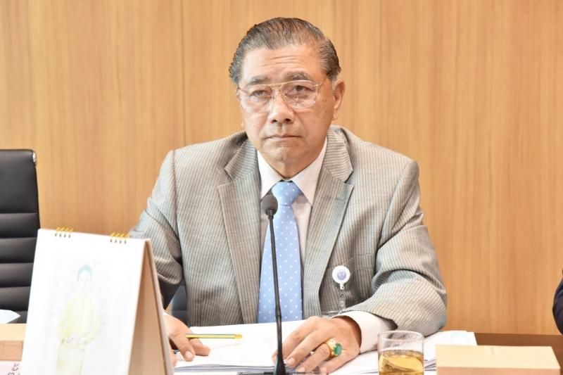 “วีระกร” เบรก “สมคิด” ไฟเขียวนำเข้ามะพร้าว 7.2 หมื่นตัน