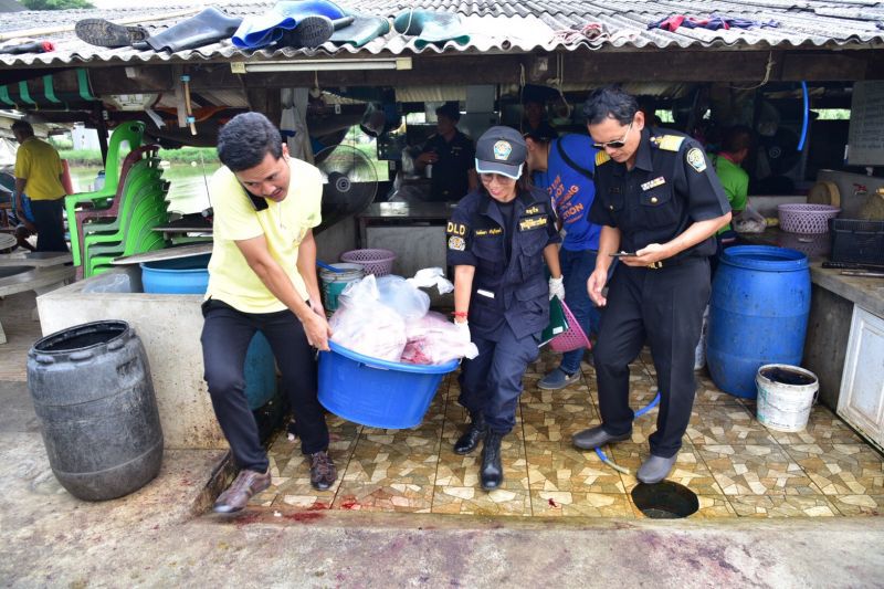 ล่อซื้อแพะเถื่อนรวบกลางกรุง
