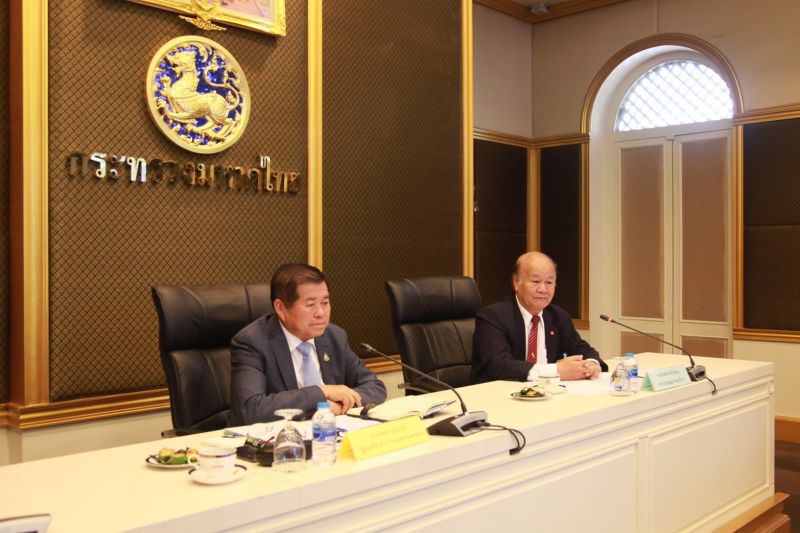 มท.2 ต้อนรับ กมธ.ปกครอง สภาฯ ลั่นพร้อมร่วมมือแก้ไข 8 ประเด็นปัญหาบำบัดทุกข์ บำรุงสุข ให้พี่น้องประชาชน