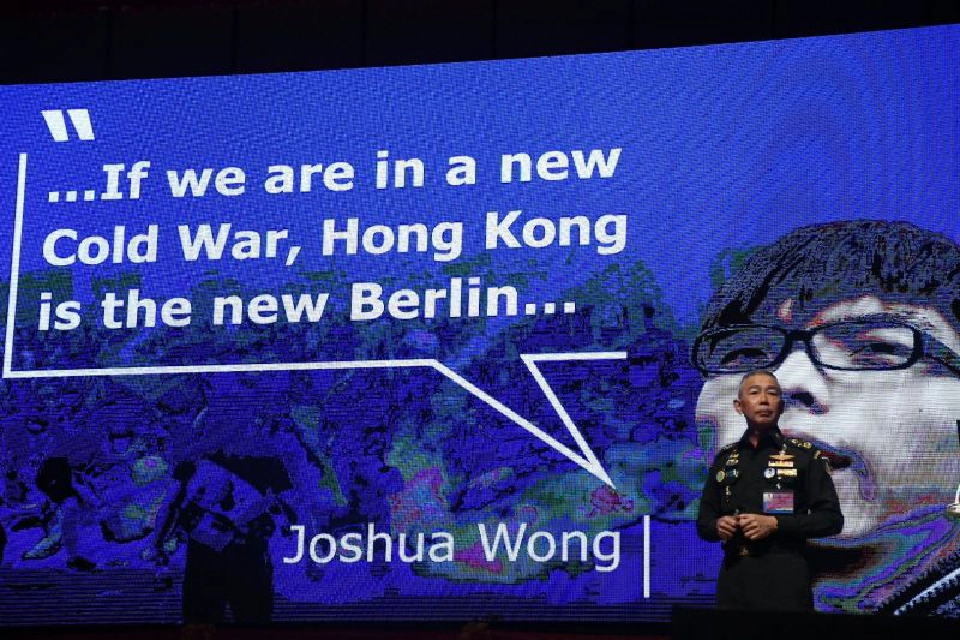  คำต่อคำ  "บิ๊กแดง"ซัดนักการเมือง  หนักแผ่นดิน !!