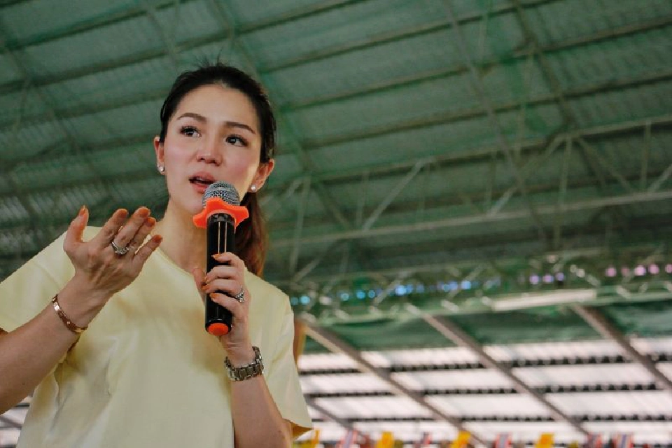 ‘พปชร.’เดินหน้าเวทีประชาธิไตยไทยอิ่ม ไม่ต้องแก้ก็กินได้