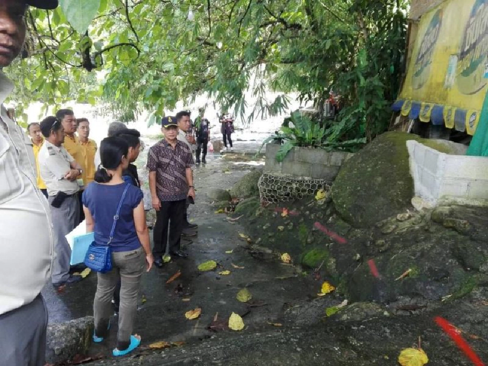 วุ่นกันทั้งอำเภอ! สั่งทุบคอนกรีตรุกคลองท่าดีใน 5 วัน