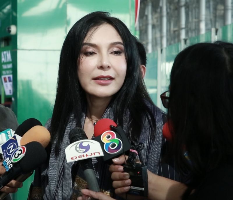 มนัญญา ไทยเศรษฐ์