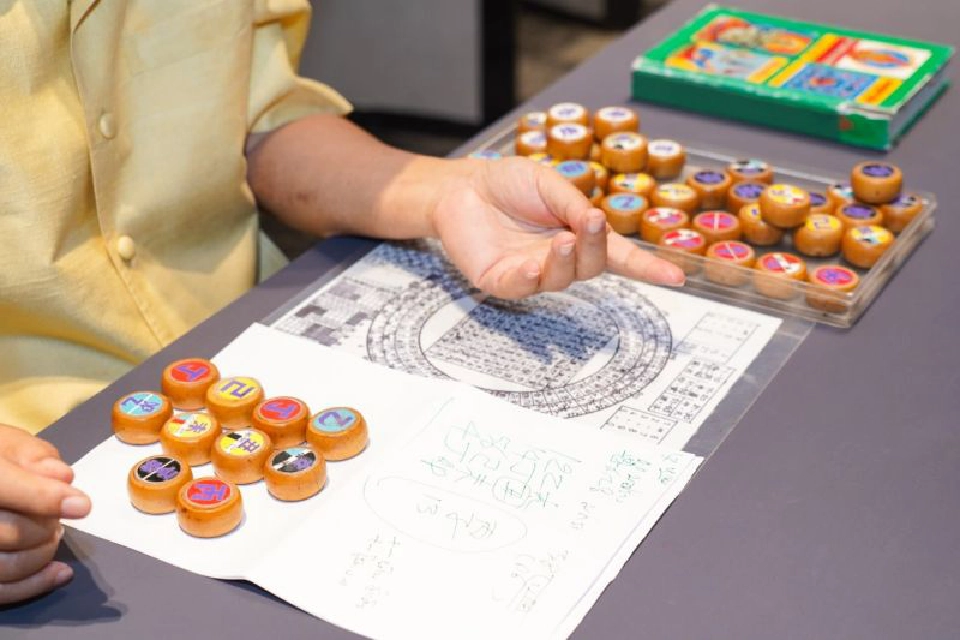 ไอคอนสยามรวมสุดยอดโหราศาสตร์ชื่อดังงาน“สิริวัฒนาพยากรณ์เพื่อคนพิการ”