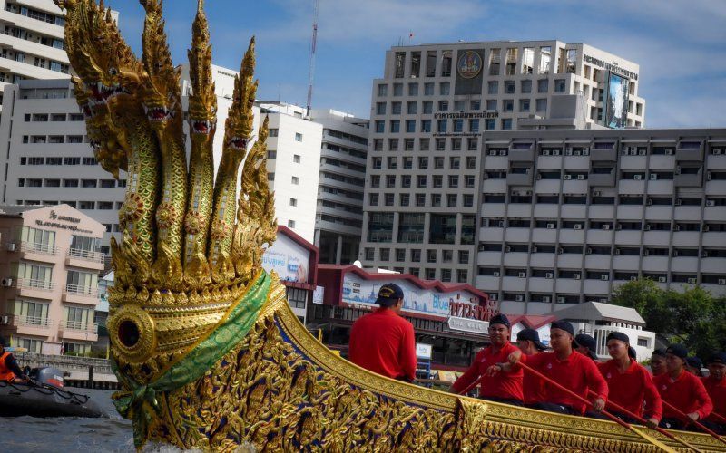 ขบวนพยุหยาตราทางชลมารค ตามโบราณราชประเพณี