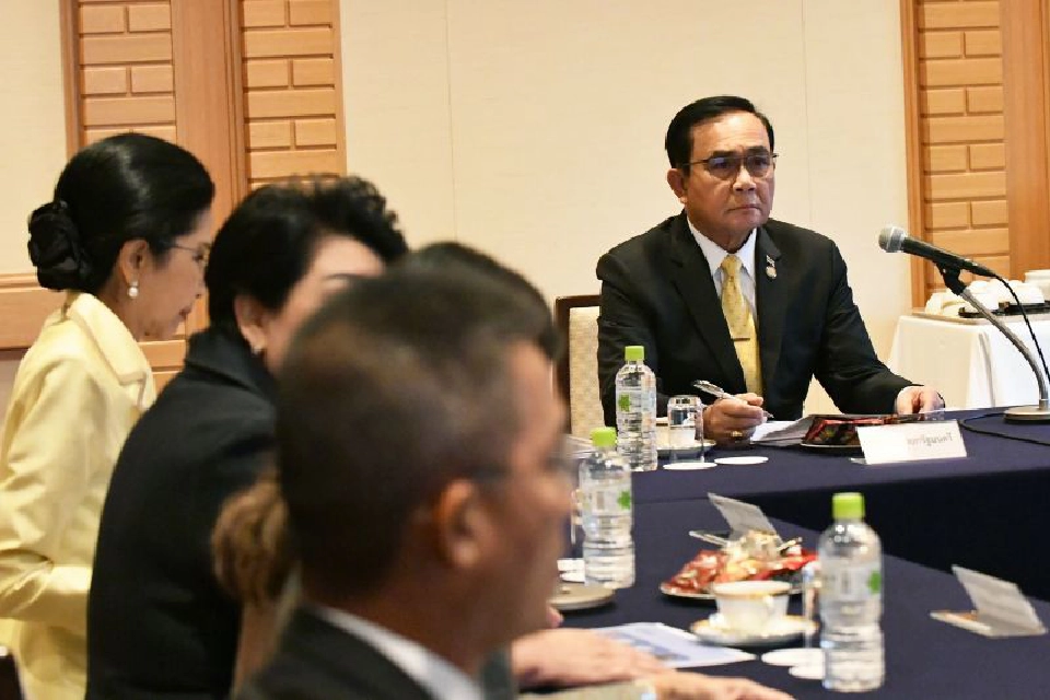 นายกฯถึงโตเกียว เตรียมร่วมพระราชพิธีบรมราชาภิเษก วันนี้