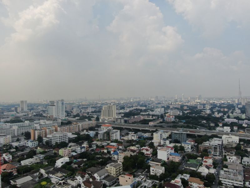 พบฝุ่นละออง PM2.5 เกินเกณฑ์มาตรฐาน 14 สถานี 