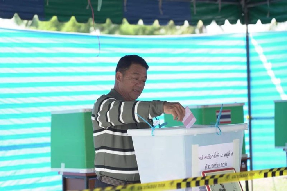 ศึกศักดิ์ศรี 2 ขั้วชิงชัยเก้าอี้ส.ส.เขต 5 นครปฐม