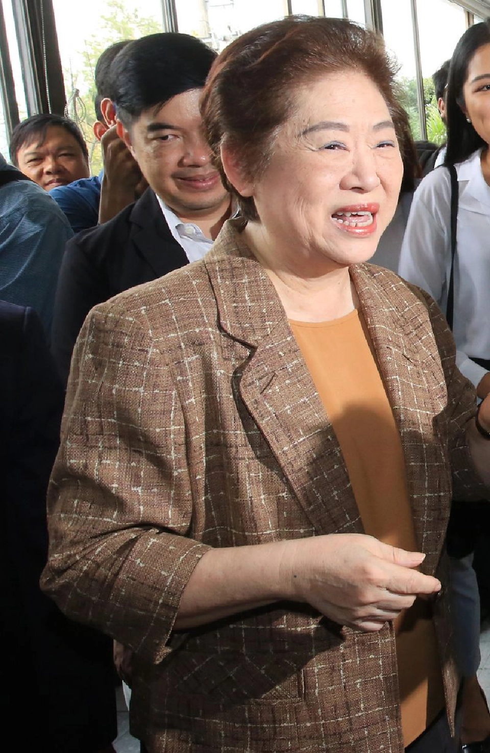 สมพร จึงรุ่งเรืองกิจ