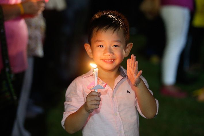 "วิษณุ" นำจุดเทียนน้อมรำลึกในพระมหากรุณาธิคุณ "พระบาทสมเด็จพระจุลจอมเกล้าเจ้าอยู่หัว"