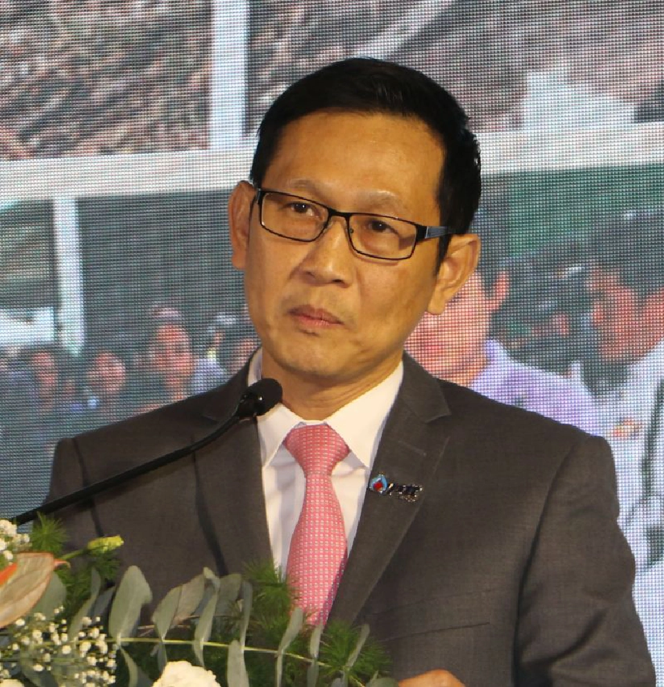 จี้ค่ายรถยนต์  สร้างเชื่อมั่น  ใช้ดีเซลบี10