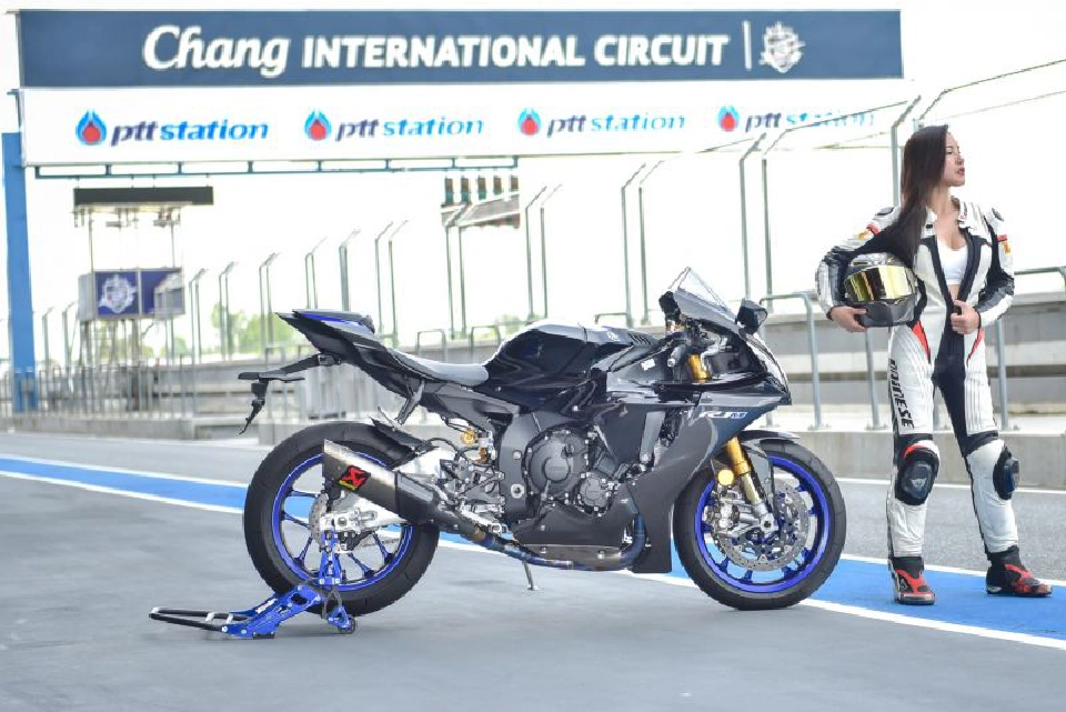 YAMAHA YZF-R1 ใหม่...บิดเต็มข้อ ซูเปอร์ไบค์ 200 แรงม้า