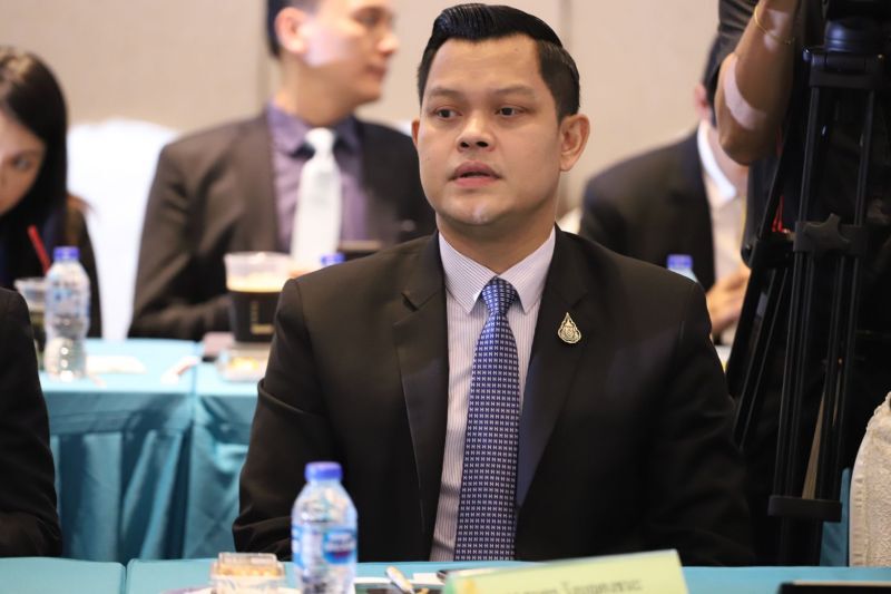 ธนกร วังบุญคงชนะ รองโฆษกพรรคพลังประชารัฐ 