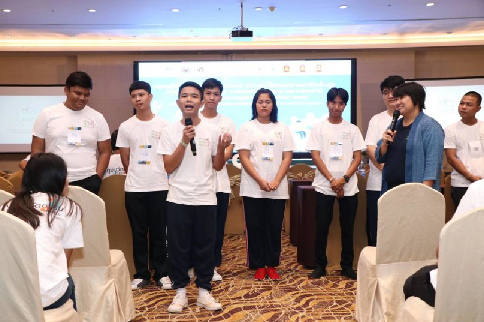 รู้แล้วแชร์ต่อ แจกทุนม.3 และ ม.6 เรียนต่อสายวิชาชีพชั้นสูง