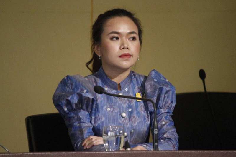 ไตรสุลี ไตรสรณกุล