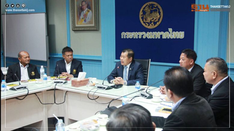 อบต.ทั่วประเทศร่วมหนุน “นิพนธ์” ขับเคลื่อนสร้างชุมชน ตำบลขับขี่ปลอดภัยทั่วไทย อบต.ทั่วประเทศร่วมหนุน “นิพนธ์” ขับเคลื่อนสร้างชุมชน ตำบลขับขี่ปลอดภัยทั่วไทย