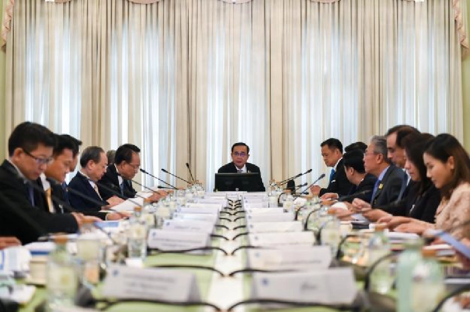 ครม.เศรษฐกิจ เชื่อ “อัลติส-ดีแม็ก” ปลุกตัวเลขไตรมาส4 