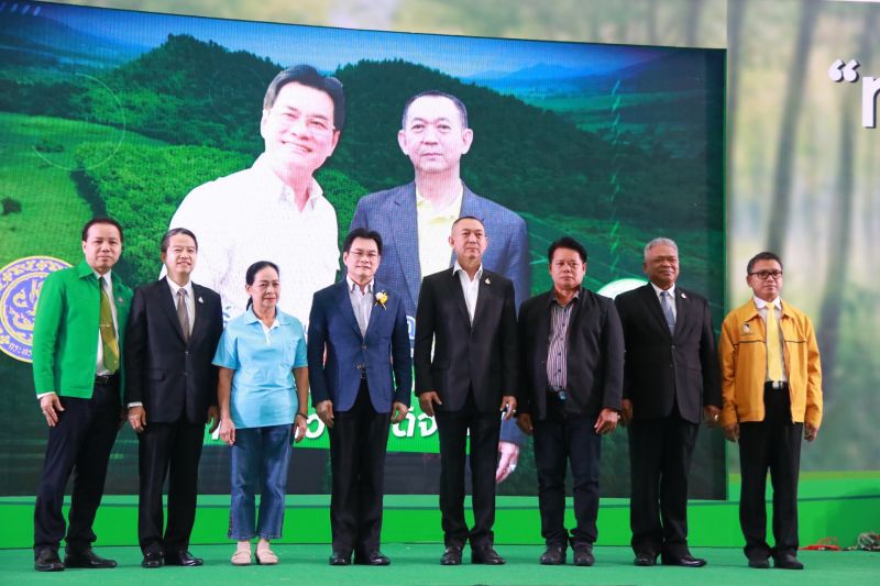 กยท.ยันจ่ายเงินประกันรายได้ถึงมือชาวสวนแล้วกว่า 8 พันล้าน