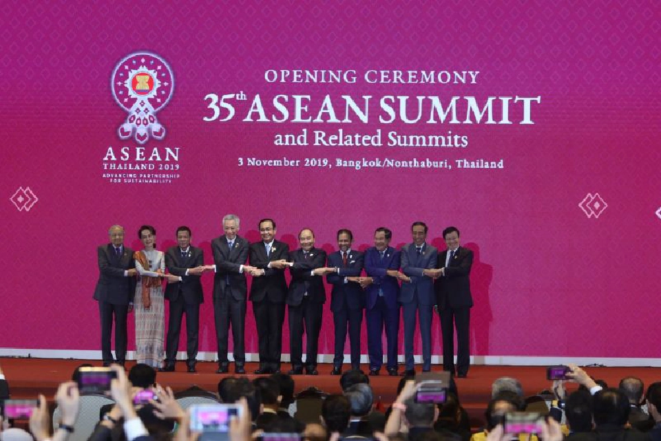 "ประยุทธ์" ลั่น อาเซียน “ไม่เป็นศัตรูกับใคร” จับมือสู้ปัญหาโลก