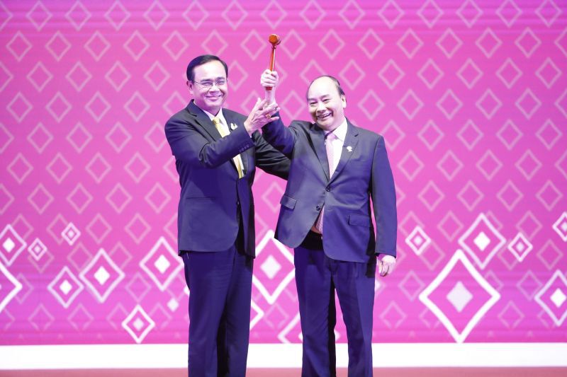 รูดม่านอาเซียน “ประยุทธ์” ย้ำ “ความไว้เนื้อเชื่อใจ” ในภูมิภาค 