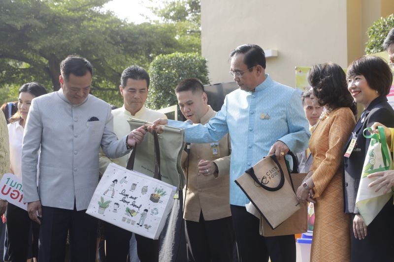 “บิ๊กตู่"โหวตเบอร์13"“กุลธิดากาชาด"ชี้สวยไม่พอต้องมีสมอง