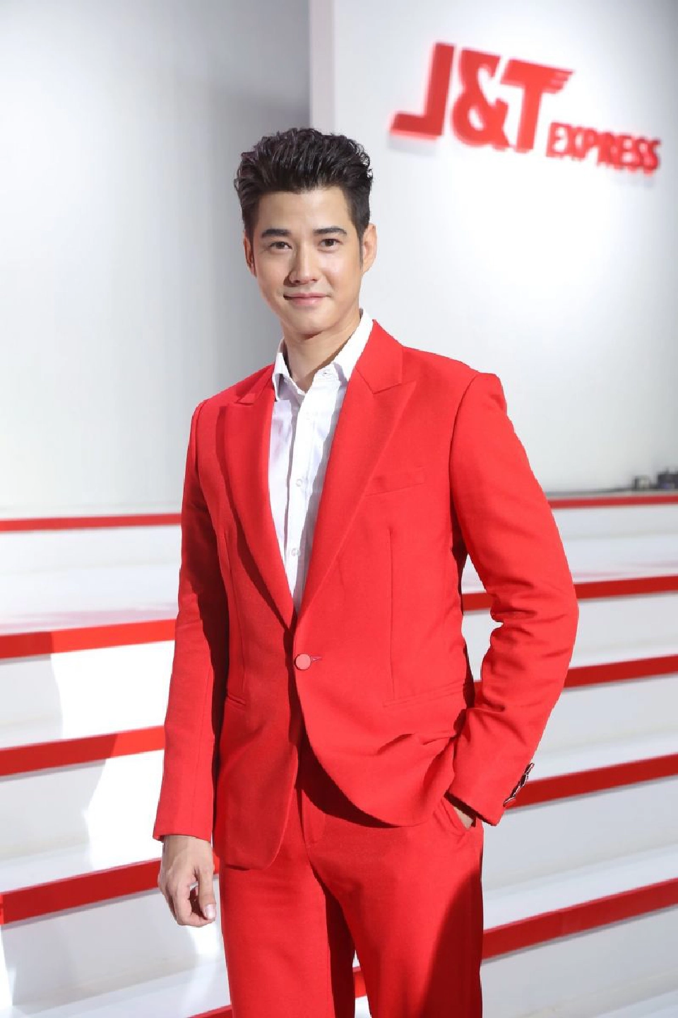 กลุ่มอาลีบาบาดึง”ณเดชน์” เป็นพรีเซ็นเตอร์ ชิงเค้กโลจิสติกส์