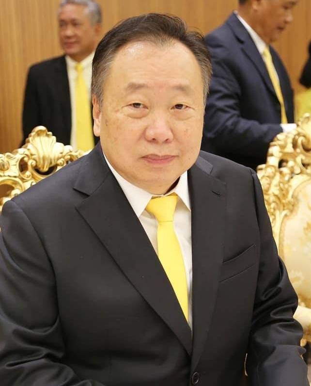  สุชาติ ตันเจริญ 