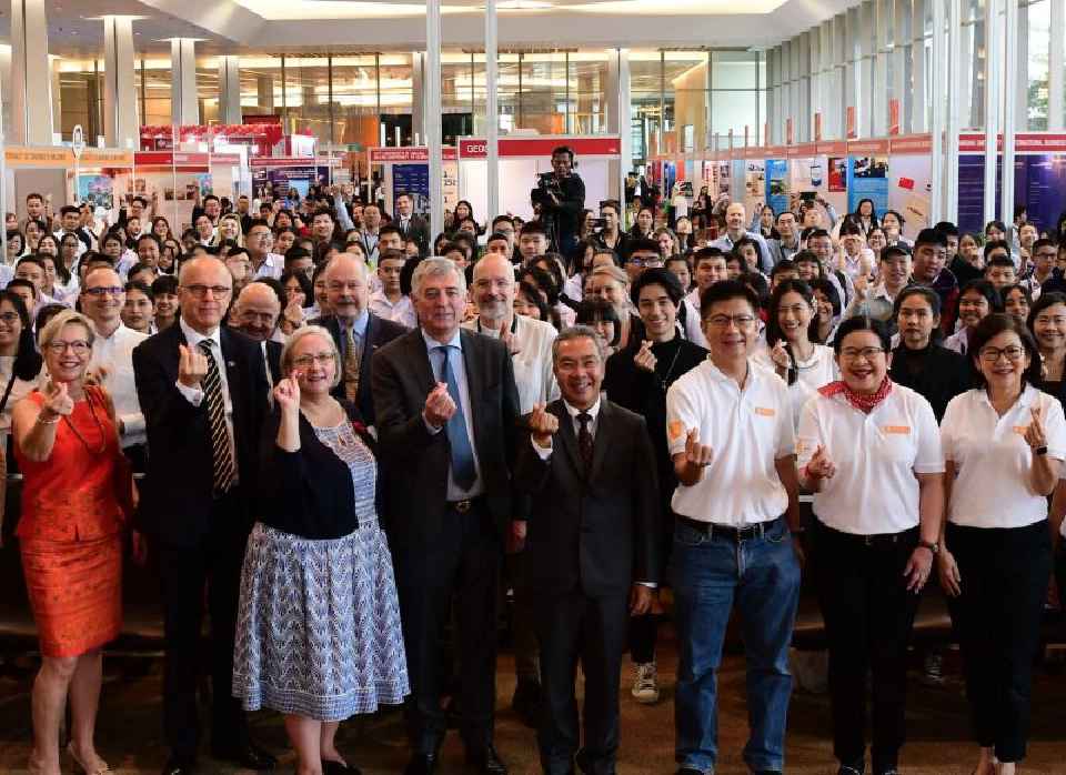 กพ.ปลื้ม คนแห่เข้าชมงาน OCSC EXPO 2019 คับคั่ง