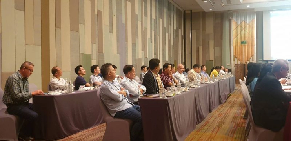 บาทแข็งฉุดส่งออกข้าวเหลือ 8 ล้านตัน