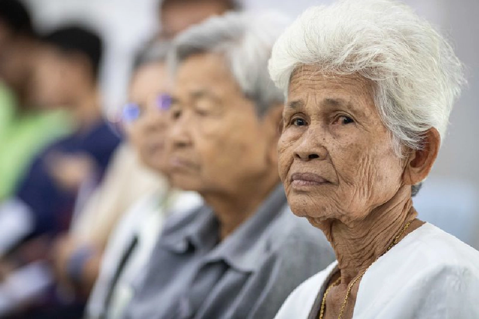 ชาวบางบาลขอฟื้น"บ่อหลา"ให้แก้มลิงได้ใช้น้ำบ้าง