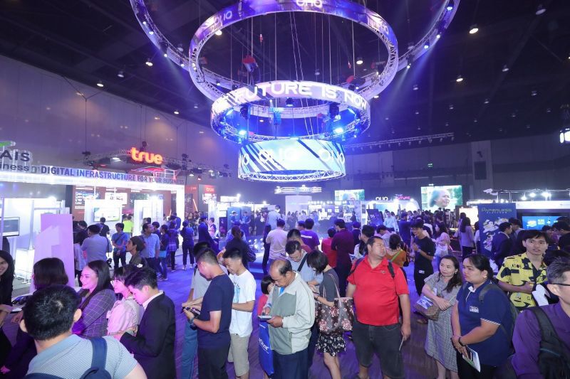 แจ้งเกิดงาน OIIO  2019