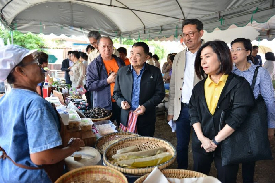 “วีรศักดิ์” ดันแห้ว เจาะตลาดโลก