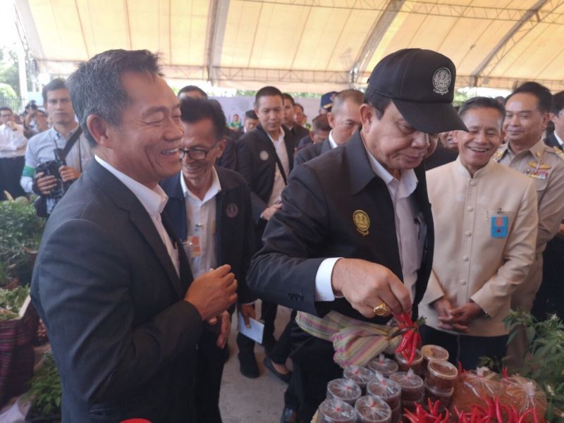 เจียไต๋ ผลักดันเกษตรกรปลูกพริกปลอดภัย 