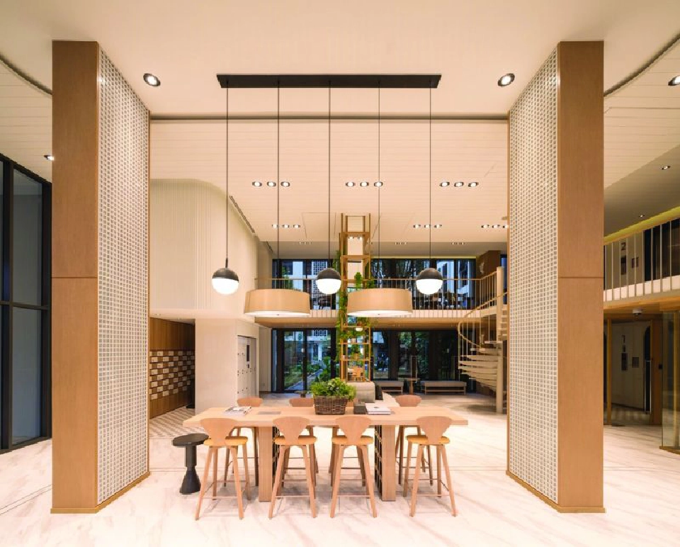 ‘แชมเบอร์ส อ่อนนุช สเตชั่น’     