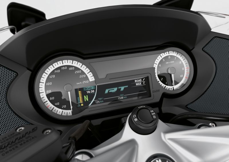 บิ๊กไบค์เดือด “ดูคาติ”ลดแรง 2.5 แสน – BMW งัดรุ่นใหม่สู้