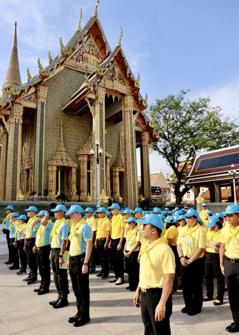 จิตอาสาปรับภูมิทัศน์วัดราชบพิธฯ รับโป๊บฟรานซิส
