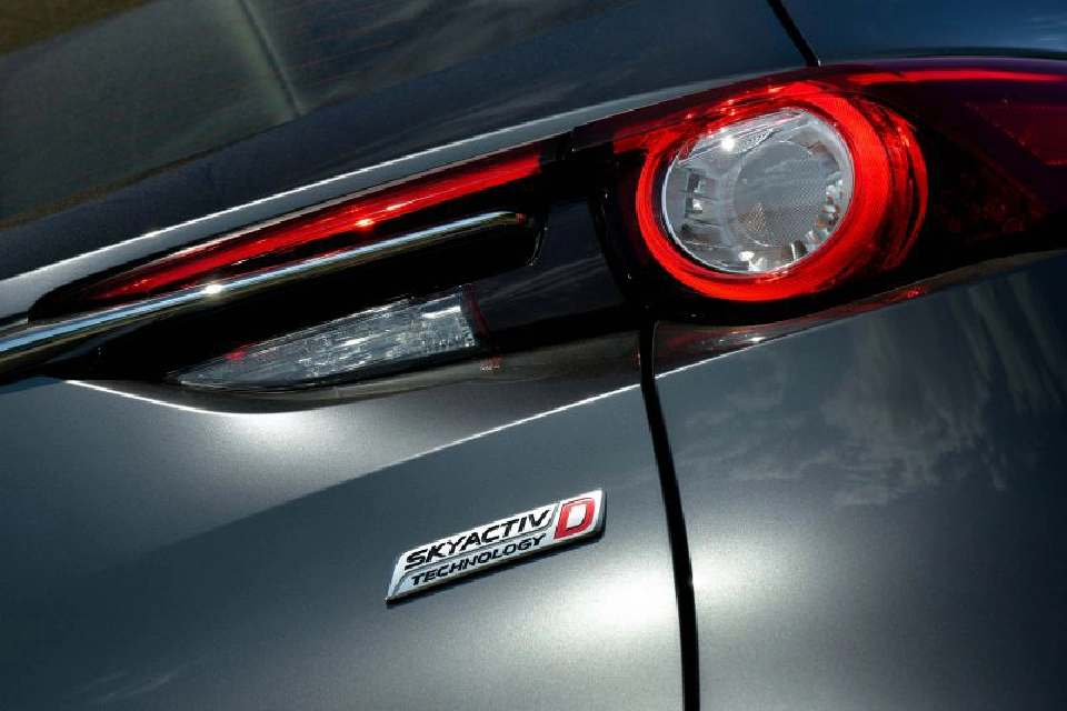 Mazda CX-8 ต่อนํ้าหนัก(ภาษี) ท้าชนพีพีวี