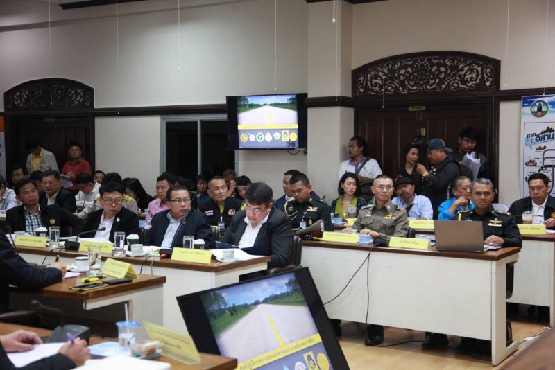 มท.2 รุกโคราชเตรียมรับมือ 7 วันปลอดภัยรับเทศกาลปีใหม่