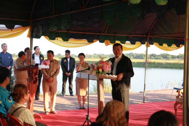 นิพนธ์ ลุยแก้ภัยแล้งโคราช ย้ำประกันรายได้เกษตรกร