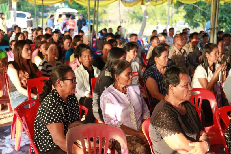 นิพนธ์ ลุยแก้ภัยแล้งโคราช ย้ำประกันรายได้เกษตรกร
